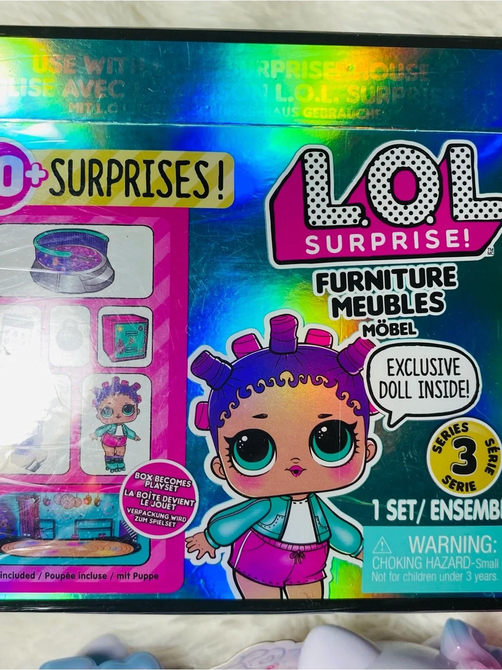 LOL Surprise Confetti Reveal Dolls Hello Kitty Skating Rink Color Change